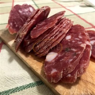  La Soppressata di Maiale alla Chuzhou: Un trionfo di sapori speziati che si sciolgono in bocca!